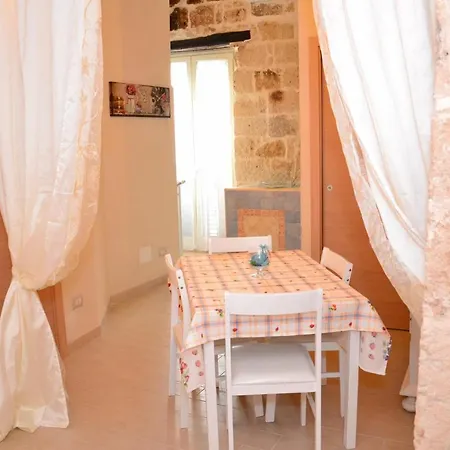 La Dimora Dei Sogni Apartment *